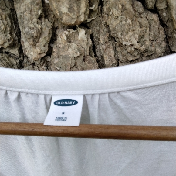 ⬇️ Price Drop! ⬇️NWT Old Navy Peasant Blouse in size S - Picture 5 of 5